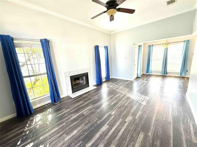 Building Photo - 1005 Tamra Cove