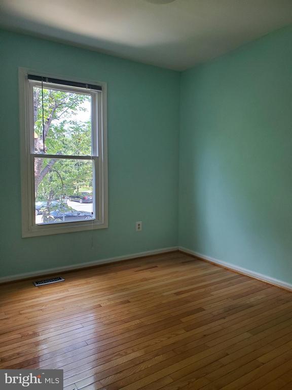 Building Photo - 14920 Forest Landing Cir