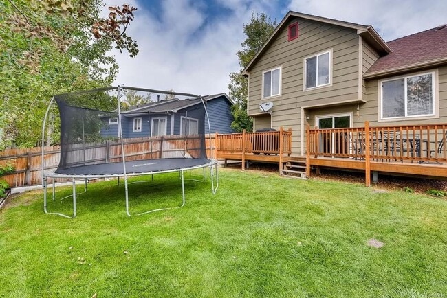 Building Photo - 5530 E 130th Dr