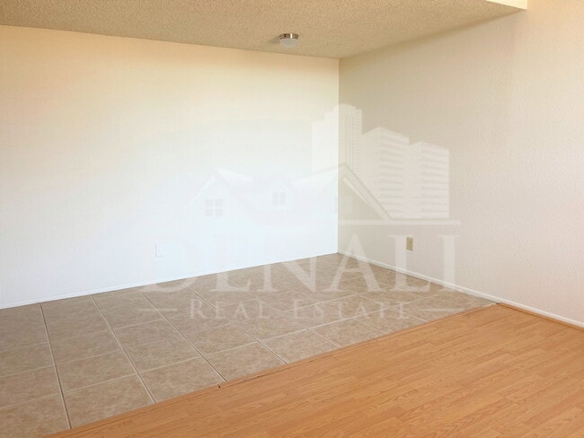 Building Photo - 3645 N 69th Ave