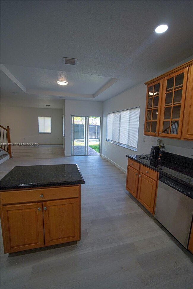 Building Photo - 1751 SW 154th Path