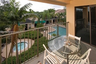 Building Photo - 9999 Summerbreeze Dr