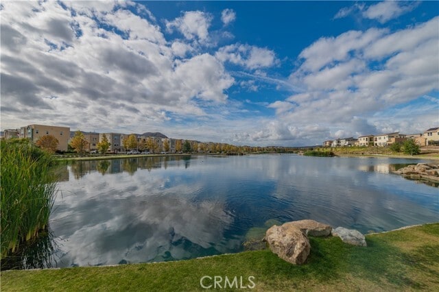 Building Photo - 2261 Horseback Rd