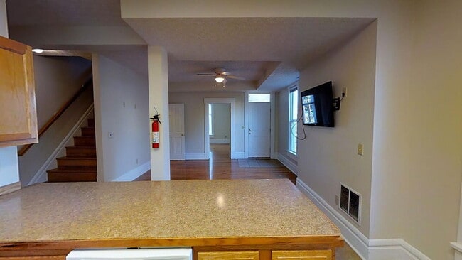 Building Photo - 235 E 11th Ave