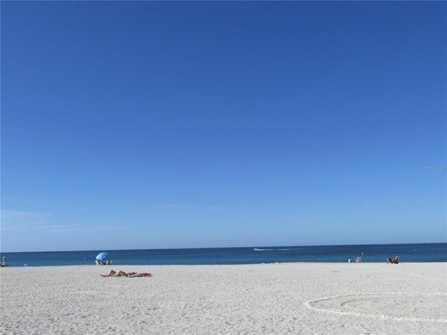 Building Photo - 505 Granada Ave