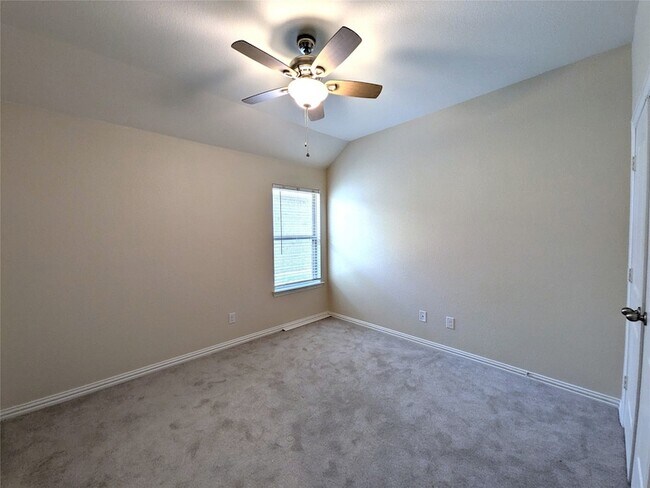 Building Photo - 9324 Bronze Meadow Dr