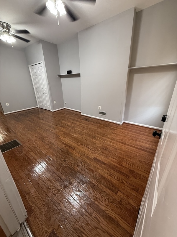 Building Photo - 925 N 28th St