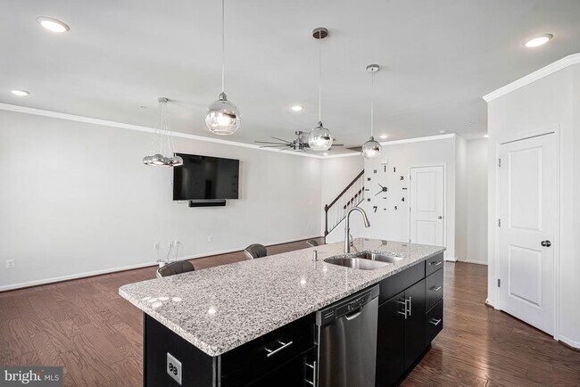 Building Photo - 24575 Rosebay Terrace