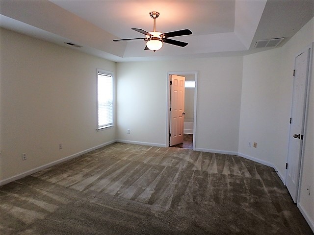 Building Photo - 224 Haywood Ln