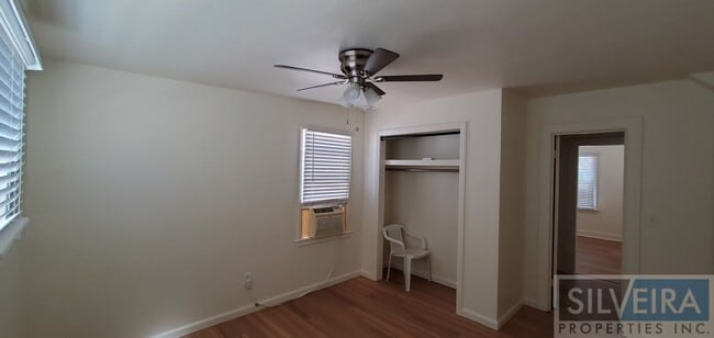 Building Photo - Cozy 2 bedroom 2 Bath Home