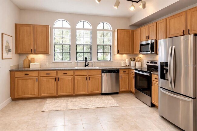 Building Photo - 509 Mirasol Cir