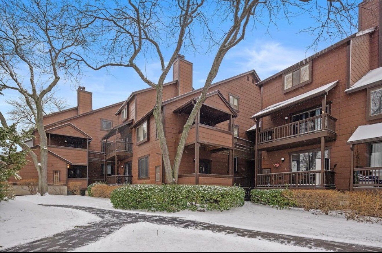 Building Photo - 228 Sandcastle