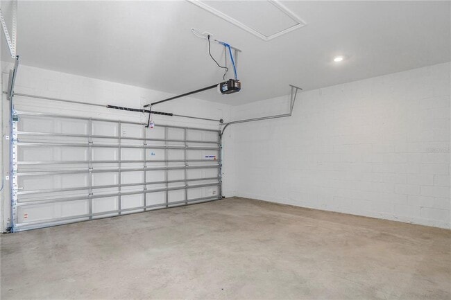 Building Photo - 6088 Zen Wy