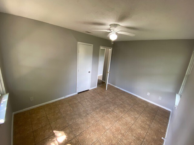 Building Photo - 2503 Marshall St