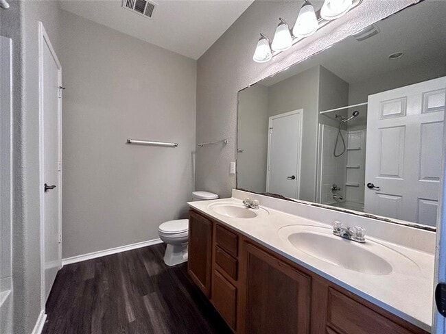 Building Photo - 8916 Ipswich Bay Dr