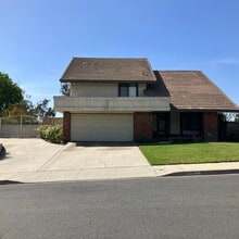 Building Photo - 5391 Maple View Cir