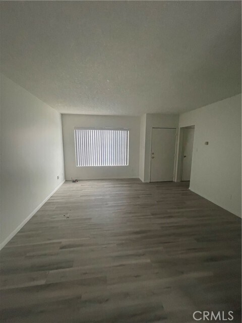 Building Photo - 151 E 95th St