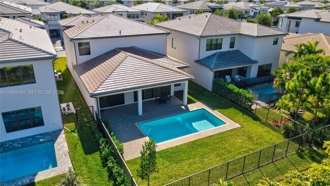 Building Photo - 8525 Crystal Downs Ave