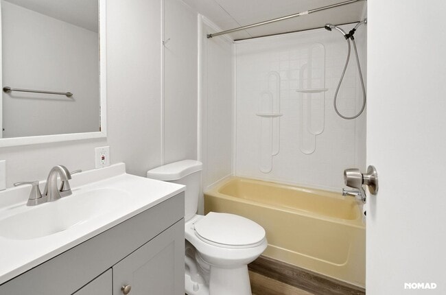 Building Photo - Charming 2BR House in Spanaway