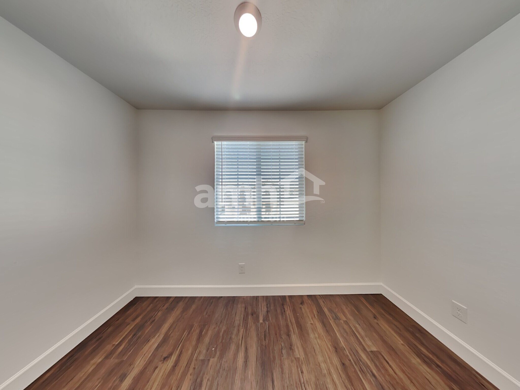 Building Photo - 17151 W Townley Ave