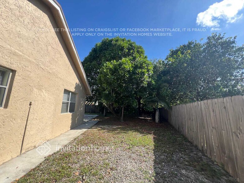 Building Photo - 8400 NW 49th St