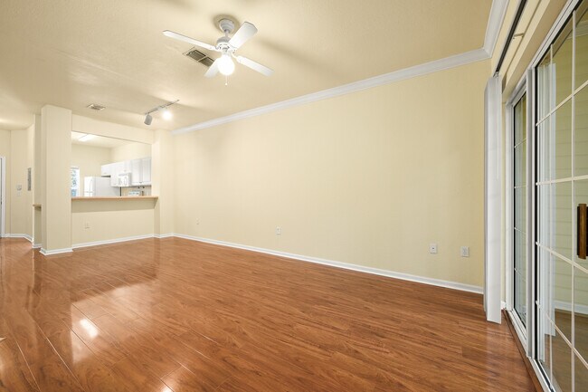 Building Photo - 5062 NW 44th Ln