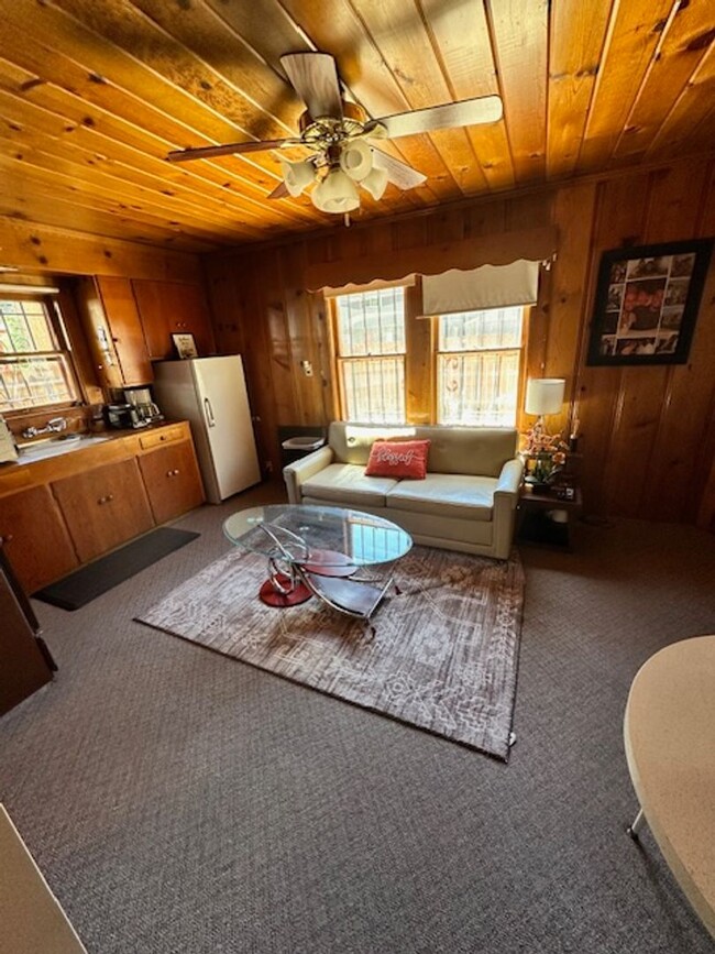 Building Photo - Cozy 2Bd Cabin! Available now for a 3-6 mo...