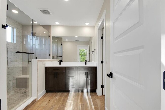 Building Photo - 151 Kawainui Ln