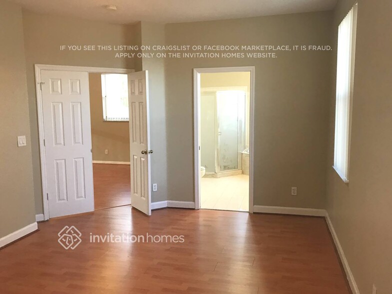 Building Photo - 13260 SW 52nd St