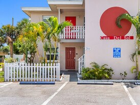 Building Photo - 311 Avanda Ct