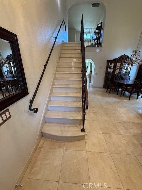 Building Photo - 3350 Deaver Dr