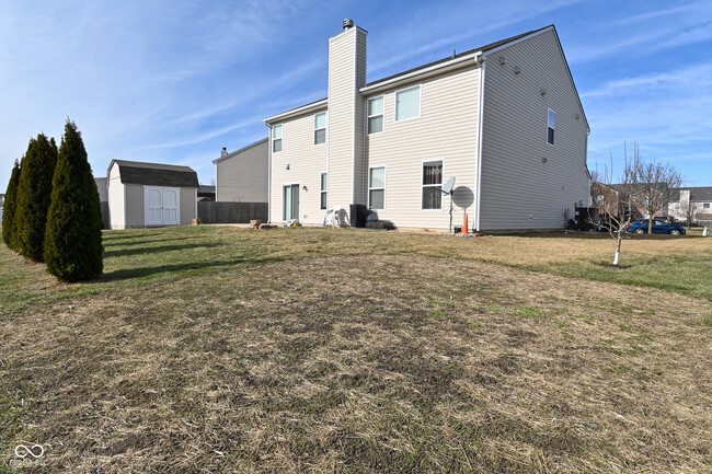 Building Photo - 7911 Twin Orchard Ct