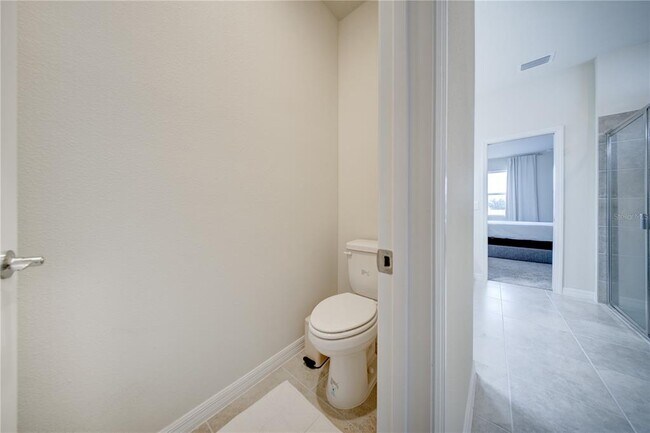 Building Photo - 3130 Norcott Dr