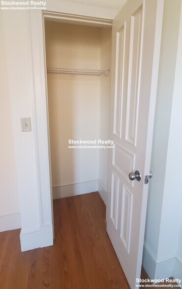 Building Photo - 195 Commonwealth Ave