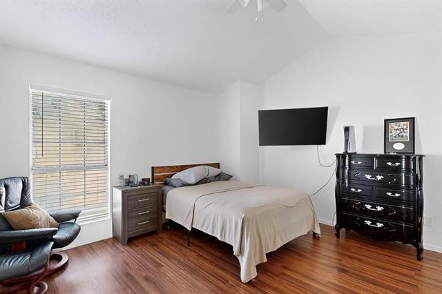 Building Photo - 2500 E Park Blvd