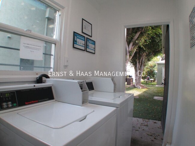 Building Photo - Lovely 1 Bedroom Apartment in Prime Bixby ...