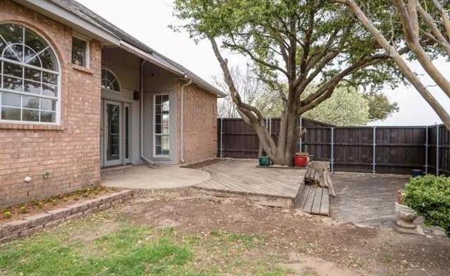 Building Photo - 5837 Poole Dr