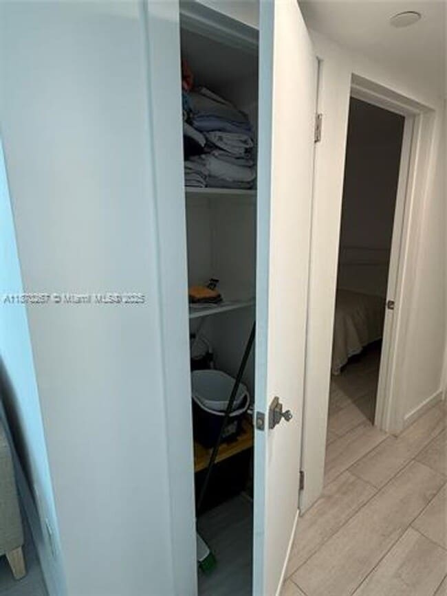 Building Photo - 5900 Collins Ave