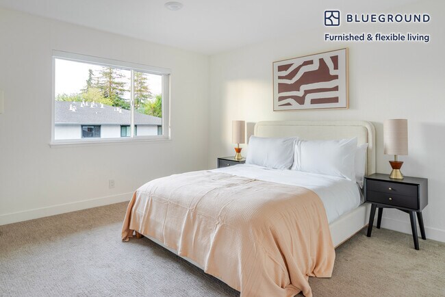 Building Photo - 20200 Lucille Ave