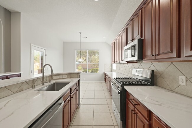 Building Photo - 5710 Everhart Manor Ln