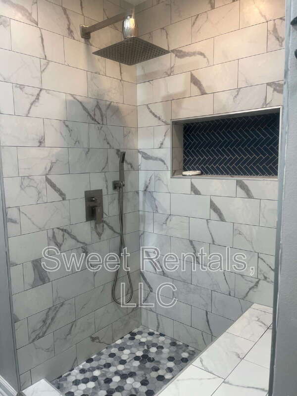 Building Photo - 47 Arabian Dr