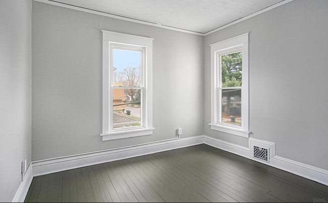 Building Photo - 529/531 Leland