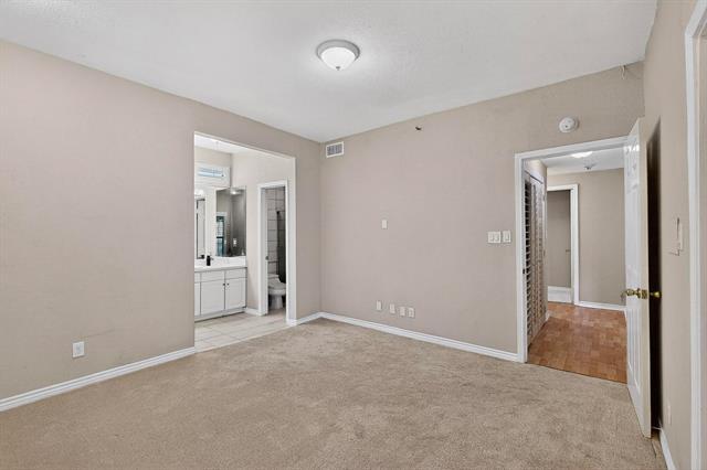 Building Photo - 3105 San Jacinto St