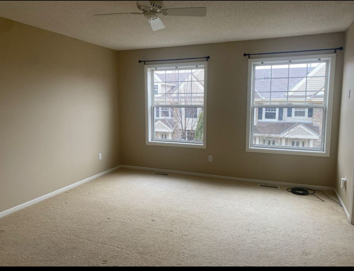 Building Photo - 11346 Stratton Ave