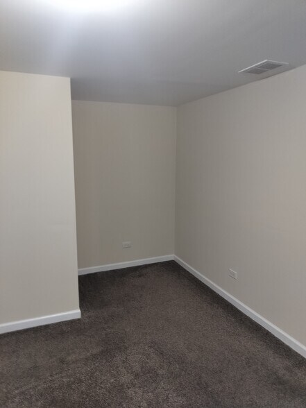 Building Photo - 239 S Locust St