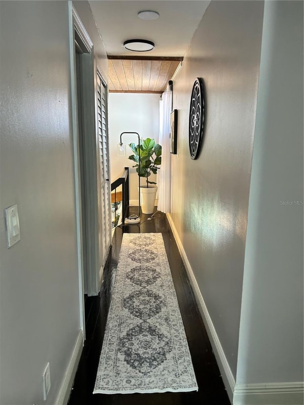 Building Photo - 603 Antilla Ave