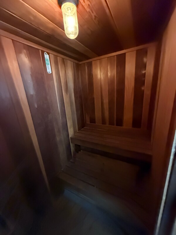 Building Photo - 407 Hendricks Isle