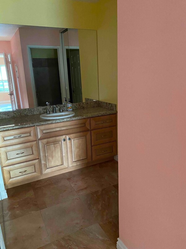 Building Photo - 45 Streamwood