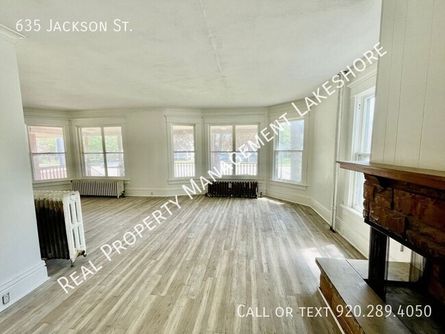 Building Photo - 635 Jackson St