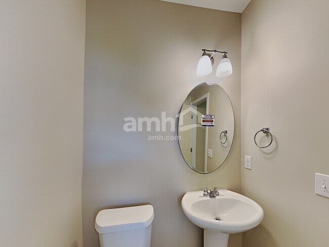 Building Photo - 253 Averasboro Dr